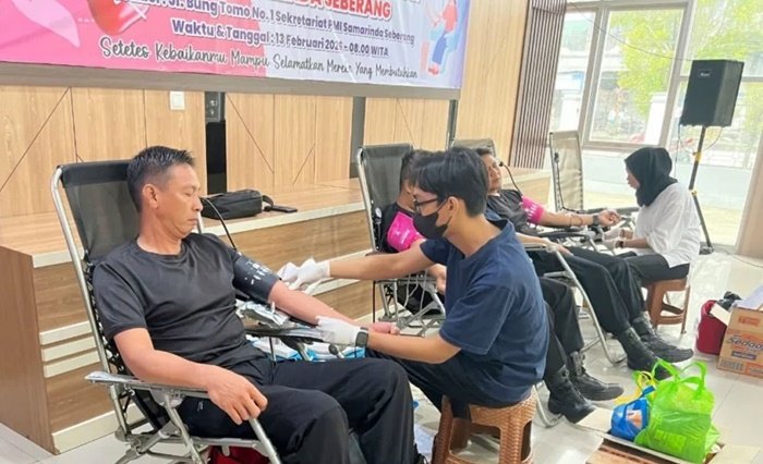 Brimob Polda Kaltim Donor Darah Jelang Ramadan, Bantu Jaga Stok PMI di Samarinda