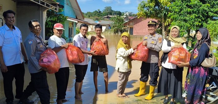 3 RT di Telihan Bontang Masih Terendam Banjir, Bantuan Logistik Mulai Disalurkan