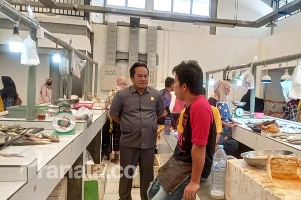 Pedagang Pasar Citra Mas Lok Tuan Mulai Pindah, Faisal Janji Tetap Awasi dan Evaluasi