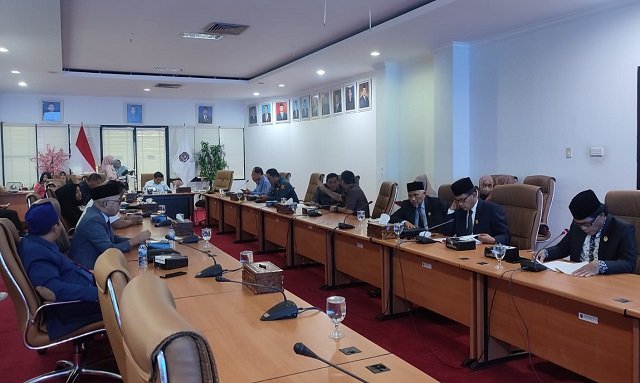 Seluruh Fraksi DPRD Bontang Sampikan Pendapat Akhir Soal Raperda RPJPD 2025-2045
