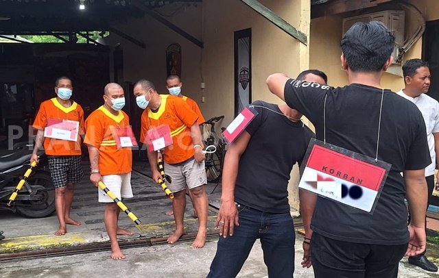 Rekonstruksi Kasus Pengeroyokan hingga Tewaskan Satu Korban di Balikpapan Barat Berlangsung Tegang