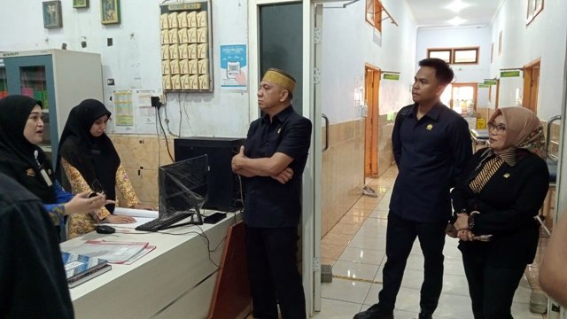 Komisi II DPRD Pangkep Sidak RSUD Batara Siang, Temukan Masalah Kebersihan Ruangan