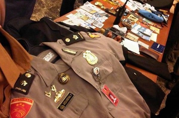 Incar Pelajar di Samarinda, Polisi Gadungan Gasak 20 Unit Ponsel