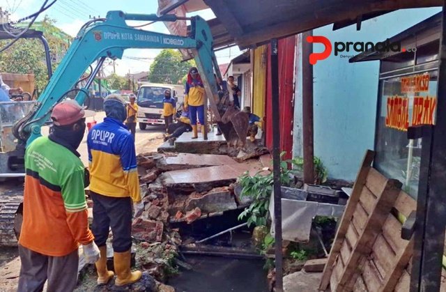Parit Ditutup Bertahun-tahun, Jalan Arjuna Samarinda Akhirnya Dibersihkan Total