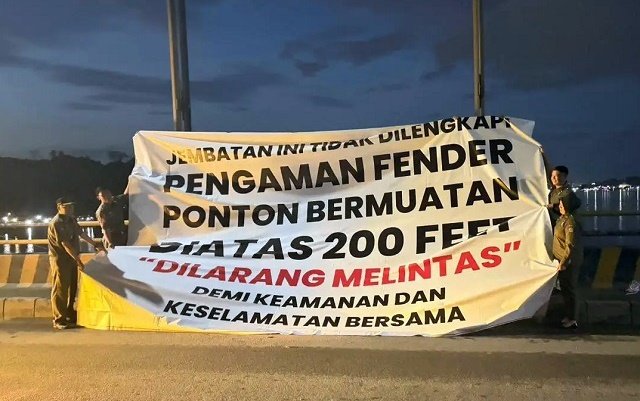 Ditabrak Tongkang Dua Kali, Gubernur Kaltim Sarankan Tutup Sementara Akses Jembatan Mahulu
