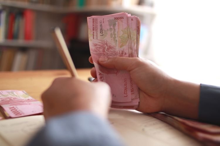 Buka Kemnaker.go.id Segera! Cek Subsidi Gaji Rp 600 Ribu Cair Hari Ini