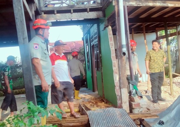 Hujan Lebat Picu Longsor di Dua Titik, Enam Rumah Warga Bontang Terdampak