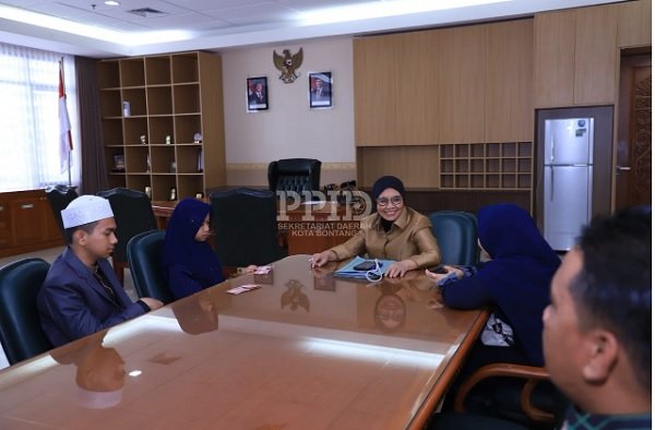 Lantunkan Surah Ar-Rahman, Hafiz Cilik Alysia Tatiana Dapat Dukungan Wali Kota Bontang di Ajang Nasional