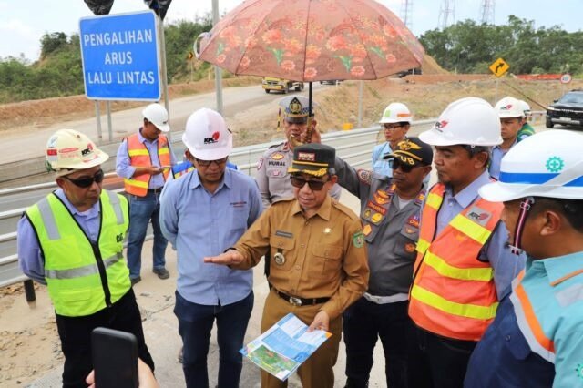 Bupati Kutim Soroti Kemiringan Jalan Nasional Bengalon
