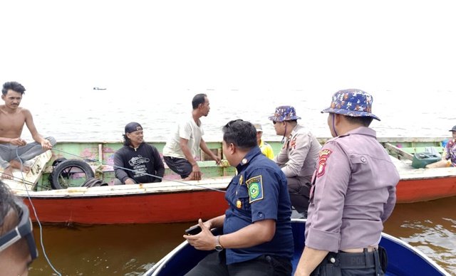 Diterjang Ombak Besar, 3 Nelayan Nyaris Tenggelam di Perairan Julu-Julu, Kaltim