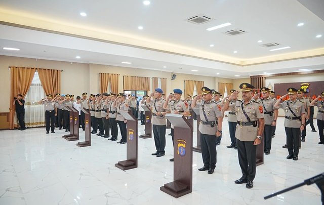 Kapolda Kaltim Reshuffle Besar, Lima Kapolres dan Sejumlah Pejabat Berganti