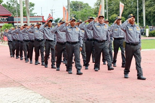 1.000 Anggota Linmas Siap Amankan Pilkada Serentak 2024 di Kutai Kartanegara