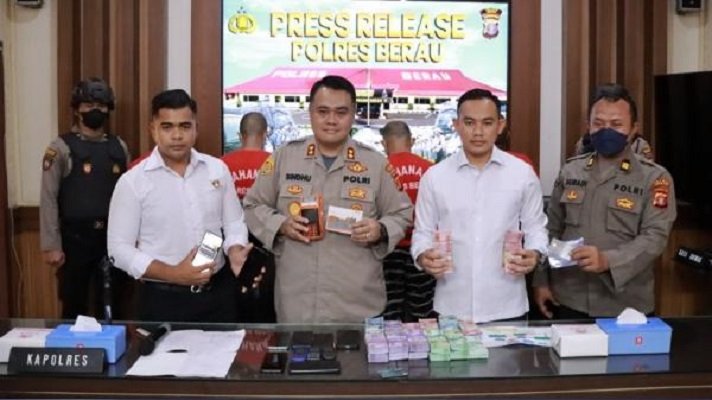 Mengaku Kapolres Berau, Komplotan Penipu Gasak Rp197 Juta