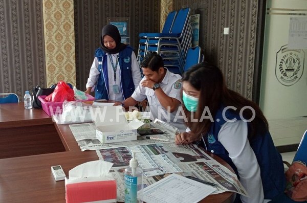 BNNK Bontang Tes Urine Mendadak di Kelurahan Tanjung Laut Indah, Semua Pegawai Negatif Narkoba