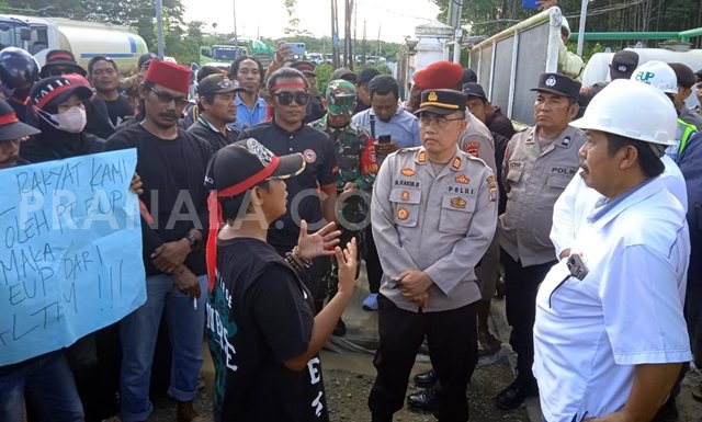Nelayan Marangkayu Blokade PT EUP Bontang, Tuntut Ganti Rugi Rp 48 Juta karena Laut Tercemar